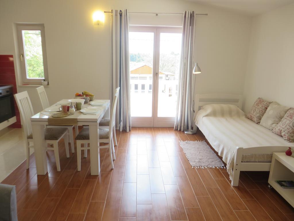 Filipovic Apartments With Pool Biograd Na Moru Zewnętrze zdjęcie