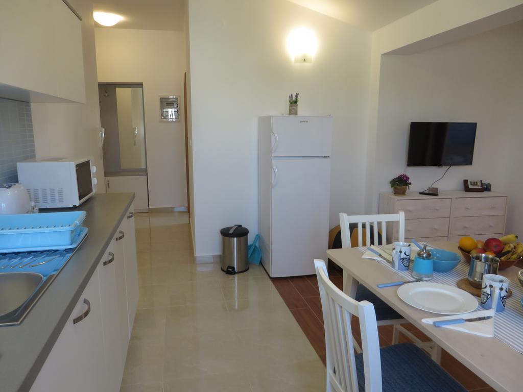 Filipovic Apartments With Pool Biograd Na Moru Zewnętrze zdjęcie