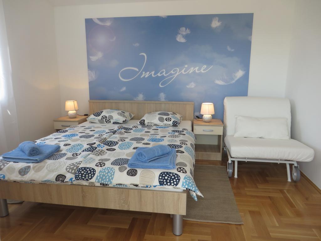 Filipovic Apartments With Pool Biograd Na Moru Zewnętrze zdjęcie