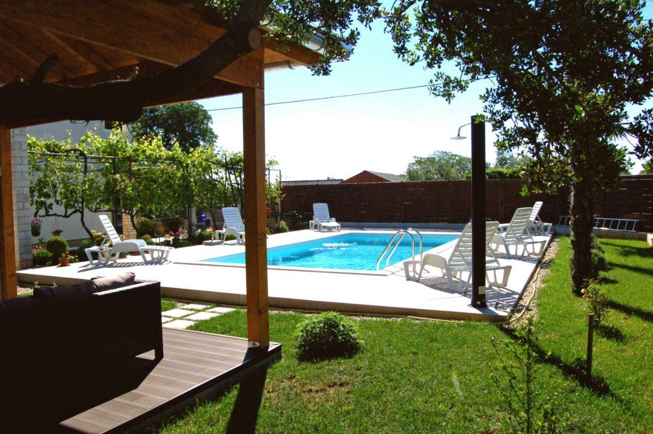 Filipovic Apartments With Pool Biograd Na Moru Zewnętrze zdjęcie